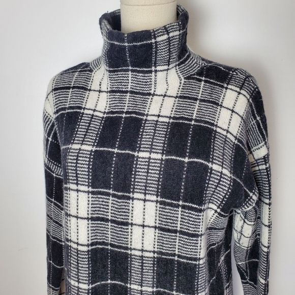 Lauren Ralph Lauren Wool Cotton blend Plaid Turtleneck Sweater - Picture 5 of 8